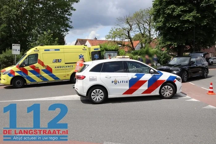 Fietsster aangereden door auto op rotonde Sprang-Capelle 7 Fietsster aangereden door auto op rotonde Sprang-Capelle 112 De Langstraat