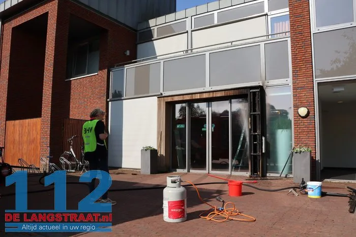 Brand bij verzorgingstehuis in Waspik snel onder controle 5 Brand bij verzorgingstehuis in Waspik snel onder controle 112 De Langstraat