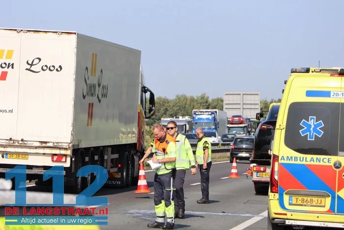 Ongeluk op A59 bij Waspik: linkerrijstrook dicht, verkeer omgeleid 22 Ongeluk op A59 bij Waspik: linkerrijstrook dicht, verkeer omgeleid 112 De Langstraat