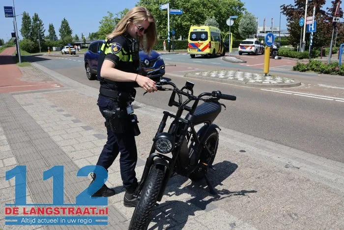 Motorrijder komt in botsing nadat jongen op fatbike geen voorrang verleent in Waalwijk 5 Motorrijder komt in botsing nadat jongen op fatbike geen voorrang verleent in Waalwijk 112 De Langstraat