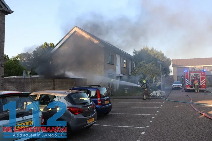 Schuur gaat in vlammen op Brem Sprang-Capelle 9 Schuur gaat in vlammen op Brem Sprang-Capelle 112 De Langstraat