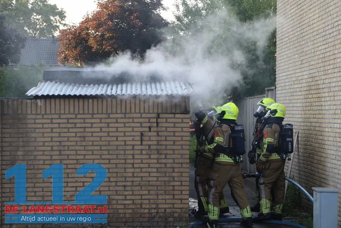 Schuur gaat in vlammen op Brem Sprang-Capelle 19 Schuur gaat in vlammen op Brem Sprang-Capelle 112 De Langstraat
