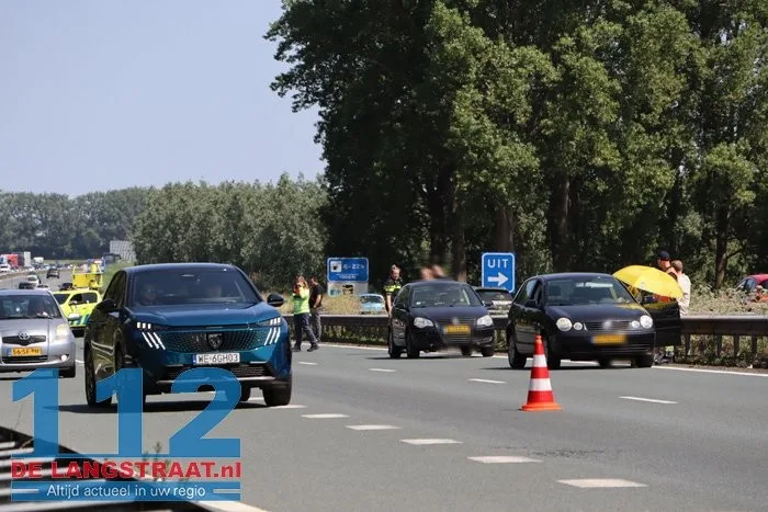 Meerdere ongevallen op A59 zorgen voor vertraging 11 Meerdere ongevallen op A59 zorgen voor vertraging 112 De Langstraat