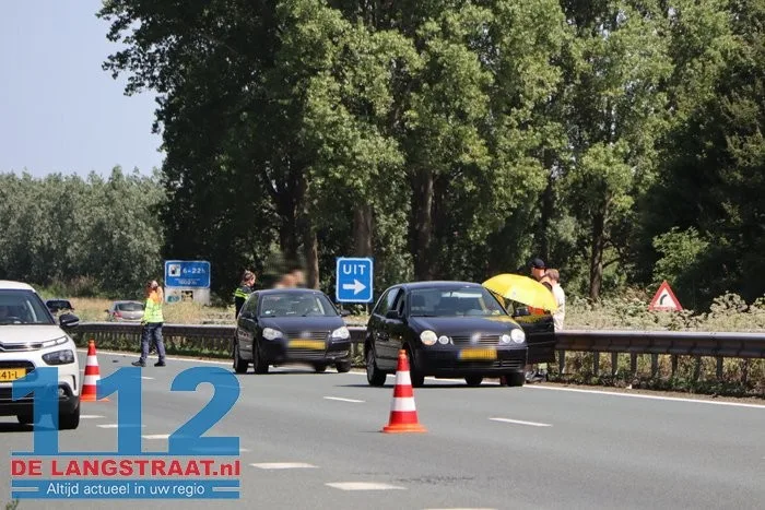 Meerdere ongevallen op A59 zorgen voor vertraging 12 Meerdere ongevallen op A59 zorgen voor vertraging 112 De Langstraat