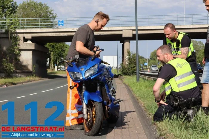 Motorrijder zwaargewond na botsing tegen viaductrand: slachtoffer belandt op de A59 21 Motorrijder zwaargewond na botsing tegen viaductrand: slachtoffer belandt op de A59 112 De Langstraat