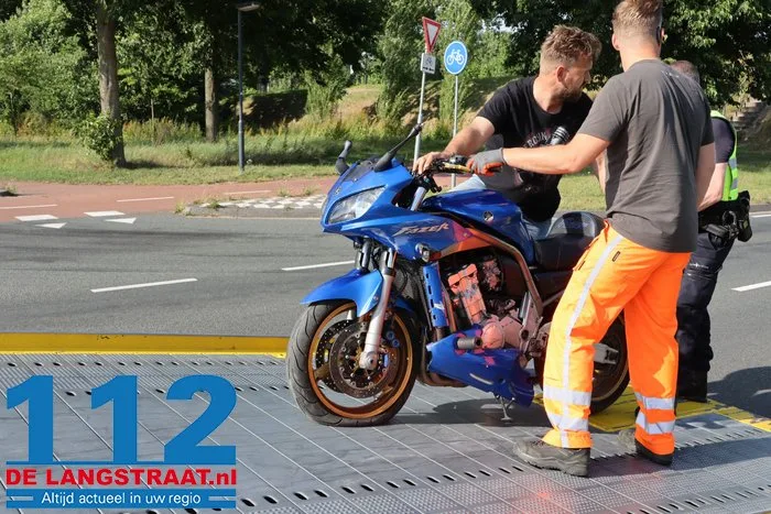 Motorrijder zwaargewond na botsing tegen viaductrand: slachtoffer belandt op de A59 22 Motorrijder zwaargewond na botsing tegen viaductrand: slachtoffer belandt op de A59 112 De Langstraat