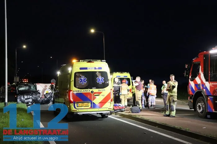 Meerdere zwaargewonden bij ernstig ongeval op Heistraat N629 Oosteind 7 Meerdere zwaargewonden bij ernstig ongeval op Heistraat N629 Oosteind 112 De Langstraat
