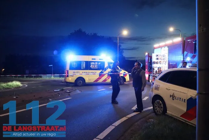 Meerdere zwaargewonden bij ernstig ongeval op Heistraat N629 Oosteind 13 Meerdere zwaargewonden bij ernstig ongeval op Heistraat N629 Oosteind 112 De Langstraat