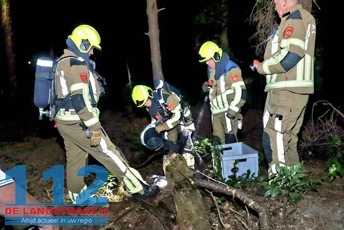 Kleine bosbrand tussen park De Efteling en Bosrijk snel geblust Kaatsheuvel 9 Kleine bosbrand tussen park De Efteling en Bosrijk snel geblust Kaatsheuvel 112 De Langstraat