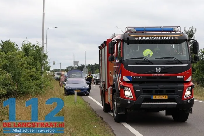 Auto’s botsen op drukke weg bij de Efteling, oprit korte tijd dicht 112 De Langstraat