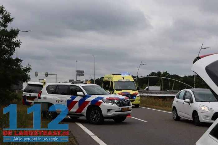 Auto’s botsen op drukke weg bij de Efteling, oprit korte tijd dicht 112 De Langstraat