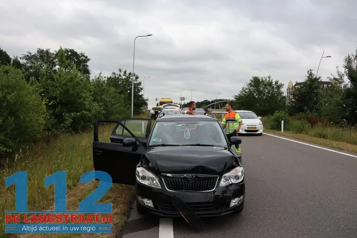 Auto’s botsen op drukke weg bij de Efteling, oprit korte tijd dicht 112 De Langstraat