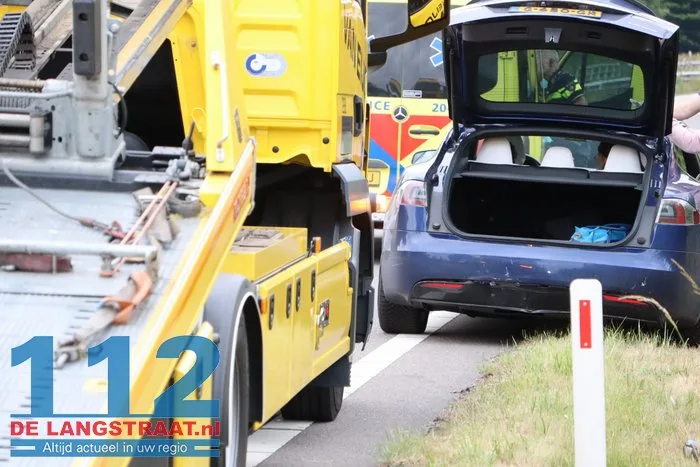 Auto’s botsen op drukke weg bij de Efteling, oprit korte tijd dicht 112 De Langstraat