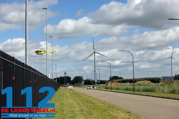 Ernstig ongeluk met vrachtwagen op terrein van bedrijf in Waalwijk 112 De Langstraat