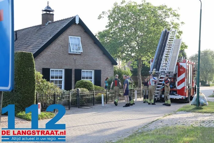 Brandweer helpt ambulance bij val in woning om binnen te komen 112 De Langstraat