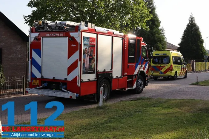 Brandweer helpt ambulance bij val in woning om binnen te komen 112 De Langstraat