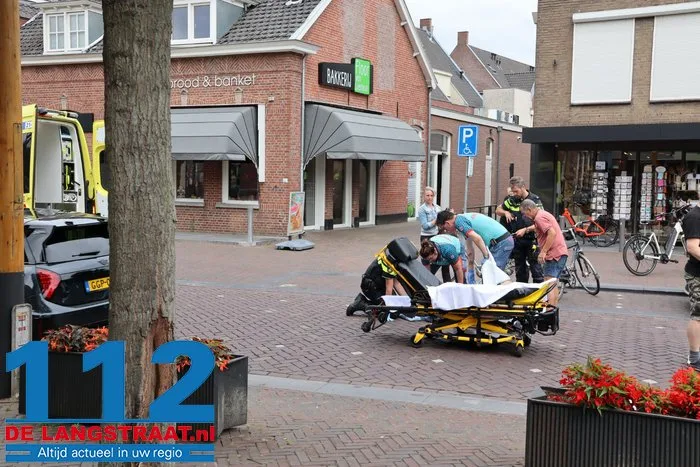 Fietster gewond na ongeval in Drunen 6 Fietster gewond na ongeval in Drunen 112 De Langstraat