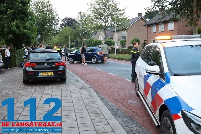 Automobilist botst met auto tegen boom in Vlijmen 8 Automobilist botst met auto tegen boom in Vlijmen 112 De Langstraat