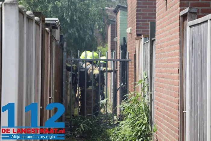Schuurbrand aan de Erve in Waalwijk zorgt voor flinke rookontwikkeling 112 De Langstraat