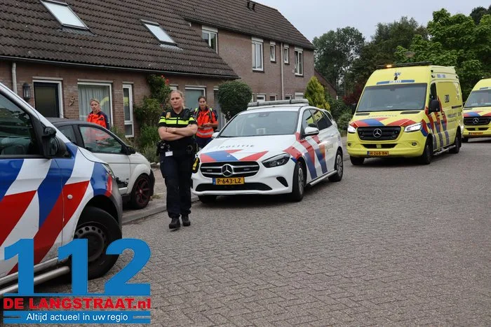 Overleden vrouw onder verdachte omstandigheden gevonden in zwembad, 39-jarige aangehouden 6 Overleden vrouw onder verdachte omstandigheden gevonden in zwembad, 39-jarige aangehouden 112 De Langstraat