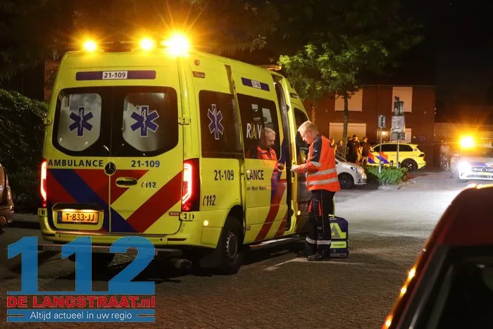 Vrouw overleden bij geweldsincident in Vlijmen, man aangehouden 10 Vrouw overleden bij geweldsincident in Vlijmen, man aangehouden 112 De Langstraat