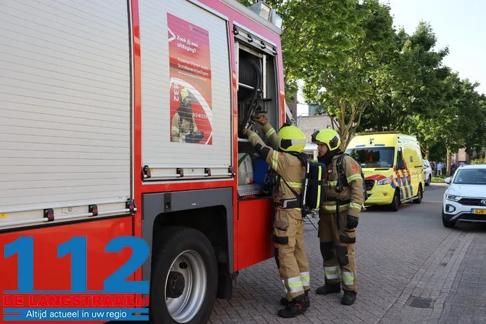 Klein woningbrandje aan de Schoolmeesterstraat in Vlijmen 6 Klein woningbrandje aan de Schoolmeesterstraat in Vlijmen 112 De Langstraat