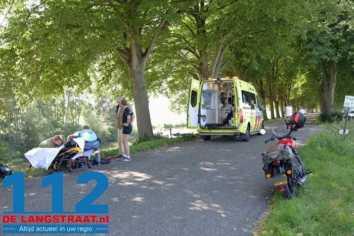 Motorongeval op Heusdenseweg in Waalwijk - tractor rijdt door 7 Motorongeval op Heusdenseweg in Waalwijk - tractor rijdt door 112 De Langstraat
