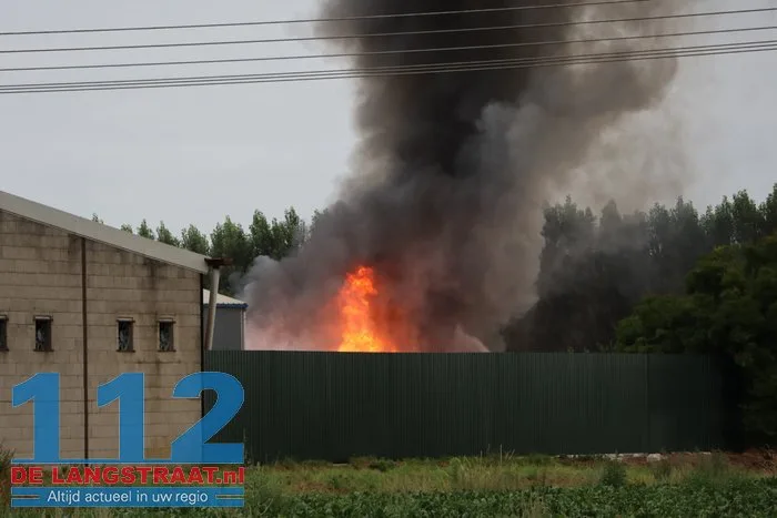Grote brand bij autosloper Watertorenstraat Dongen 112 De Langstraat