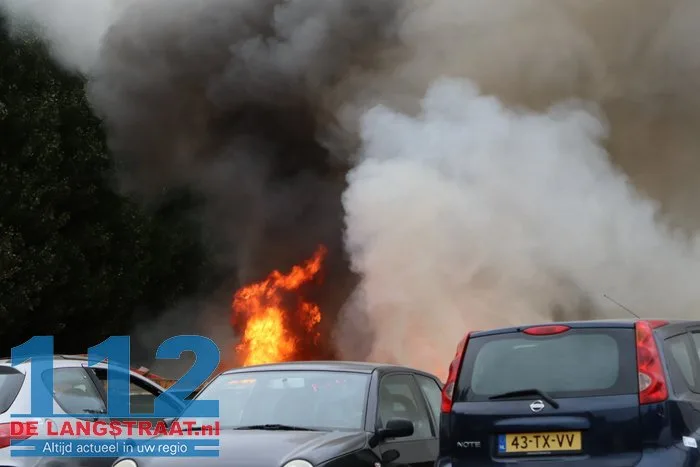 Grote brand bij autosloper Watertorenstraat Dongen 112 De Langstraat