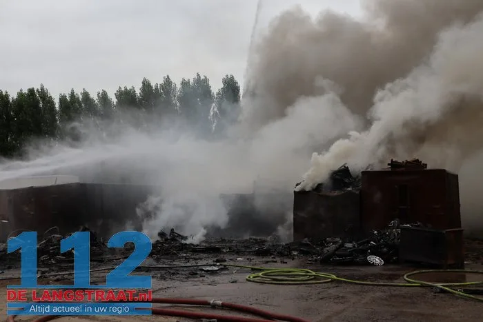 Grote brand bij autosloper Watertorenstraat Dongen 112 De Langstraat