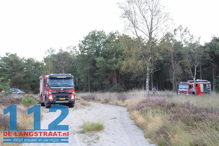 Brandweer bestrijdt bosbrand in bossen tussen Kaatsheuvel en Udenhout 1 Brandweer bestrijdt bosbrand in bossen tussen Kaatsheuvel en Udenhout 112 De Langstraat