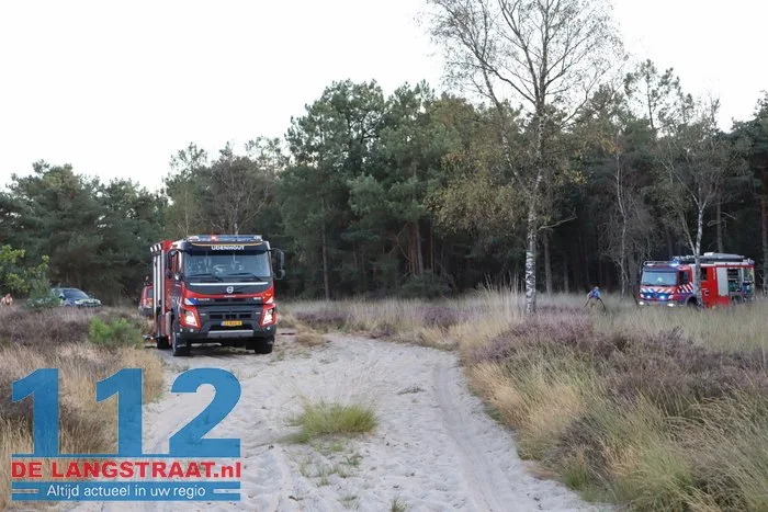 Brandweer bestrijdt bosbrand in bossen tussen Kaatsheuvel en Udenhout 2 Brandweer bestrijdt bosbrand in bossen tussen Kaatsheuvel en Udenhout 112 De Langstraat