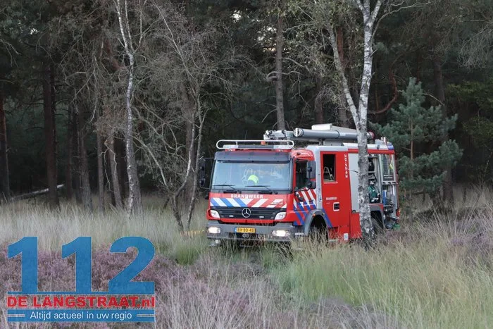 Brandweer bestrijdt bosbrand in bossen tussen Kaatsheuvel en Udenhout 6 Brandweer bestrijdt bosbrand in bossen tussen Kaatsheuvel en Udenhout 112 De Langstraat