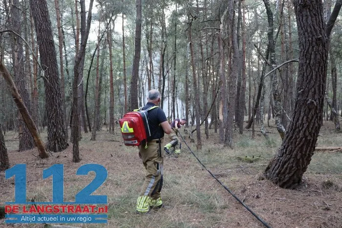 Brandweer bestrijdt bosbrand in bossen tussen Kaatsheuvel en Udenhout 7 Brandweer bestrijdt bosbrand in bossen tussen Kaatsheuvel en Udenhout 112 De Langstraat