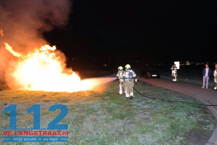 Brandweer rukt uit voor brandend mobiel toilet in Waalwijk 112 De Langstraat