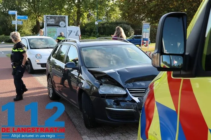 Auto’s fors beschadigd bij ongeval in Oudheusden: bestuurder nagekeken in de ambulance 112 De Langstraat