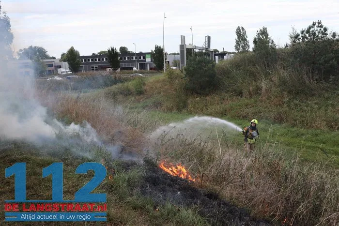 Bermbrand aan het Gaardpad Waalwijk 13 Bermbrand aan het Gaardpad Waalwijk 112 De Langstraat