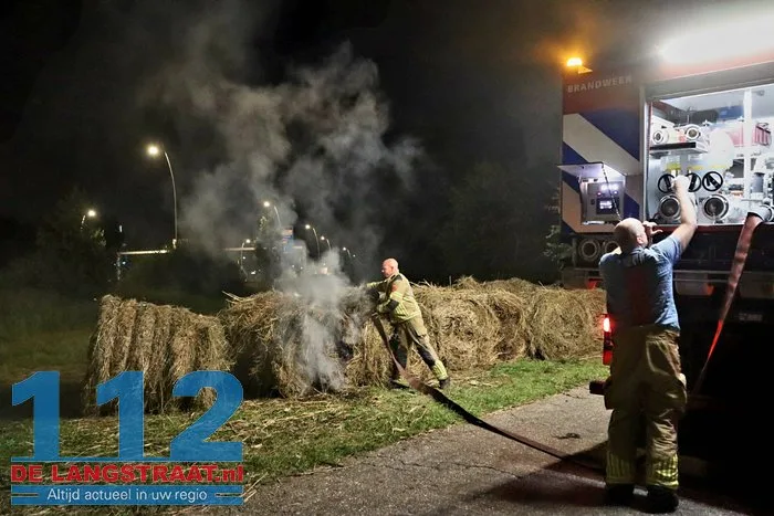 Opnieuw hooibalen in brand aan Meidoornweg in Waalwijk 112 De Langstraat