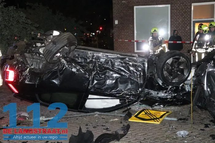 Achtervolging eindigt in zware crash in Waalwijk 112 De Langstraat