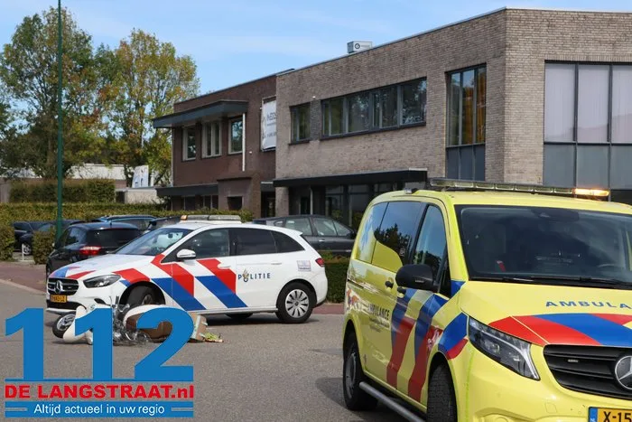 Moeder en kind gewond bij botsing in Kaatsheuvel, ook motorrijder heeft lichte verwondingen 112 De Langstraat