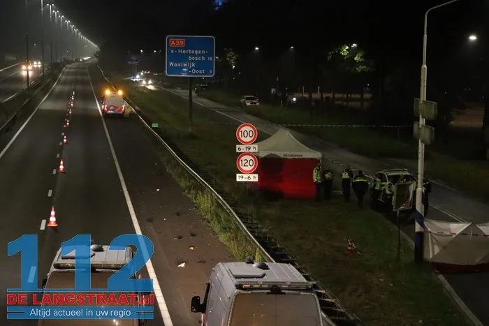 Vrouw steekt A59 bij Waalwijk over, wordt aangereden en overlijdt ter plekke: snelweg uren afgesloten 112 De Langstraat