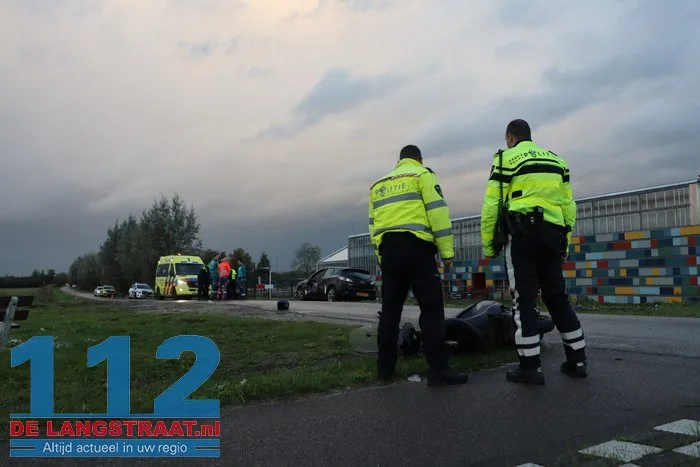 Scooterrijder ernstig gewond na ongeval met auto Tolweg Sprang-Capelle 22 Scooterrijder ernstig gewond na ongeval met auto Tolweg Sprang-Capelle 112 De Langstraat