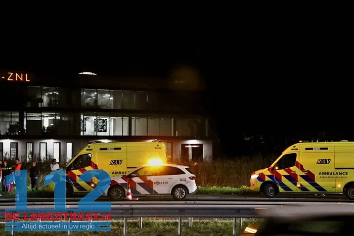 Meerdere ambulances ter plaatse bij ongeval A59 Nieuwkuijk 3 Meerdere ambulances ter plaatse bij ongeval A59 Nieuwkuijk 112 De Langstraat