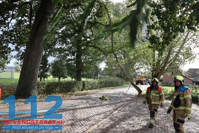 Brandweer al de hele dag druk met schade door storm Amy in Brabant 112 De Langstraat
