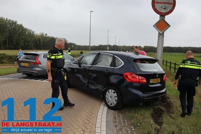 Gewonde en forse schade bij botsing in Drunen 112 De Langstraat
