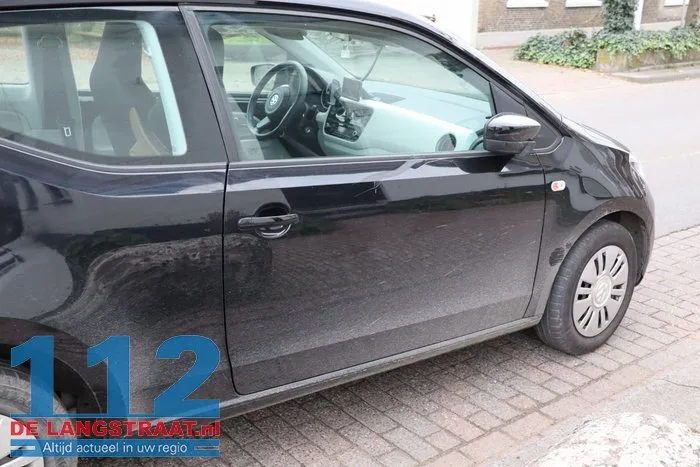 Fietser raakt gewond bij botsing met auto in Sprang-Capelle 8 Fietser raakt gewond bij botsing met auto in Sprang-Capelle 112 De Langstraat