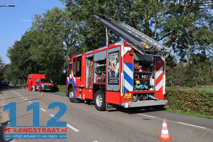 Grote brandweeractie voor paard in sloot aan Waspiksedijk Sprang-Capelle 112 De Langstraat