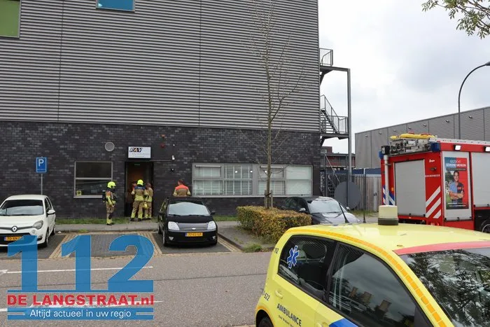 Brandweer onderzoekt gaslucht bij ambulancepost in Waalwijk 6 Brandweer onderzoekt gaslucht bij ambulancepost in Waalwijk 112 De Langstraat