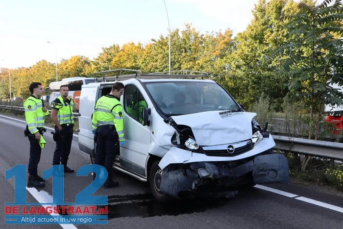 Auto valt stil op rijbaan: twee gewonden bij botsing op Midden-Brabantweg in Kaatsheuvel 7 Auto valt stil op rijbaan: twee gewonden bij botsing op Midden-Brabantweg in Kaatsheuvel 112 De Langstraat