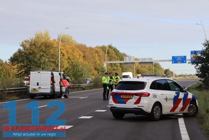 Auto valt stil op rijbaan: twee gewonden bij botsing op Midden-Brabantweg in Kaatsheuvel 12 Auto valt stil op rijbaan: twee gewonden bij botsing op Midden-Brabantweg in Kaatsheuvel 112 De Langstraat